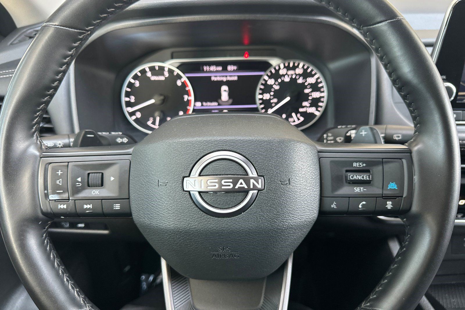 Used 2025 Nissan Rogue SV AWD/4WD image 11