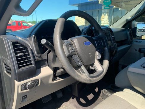 Used 2016 Ford F150 XL w/ Equipment Group 101A Mid AWD/4WD image 26