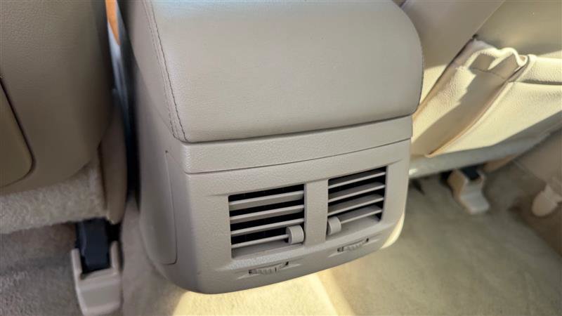 Used 2007 Toyota Avalon Limited FWD image 23