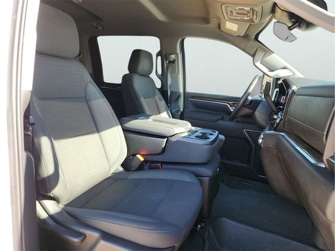 Used 2025 GMC Sierra 3500 SLE w/ SLE Value Package image 20