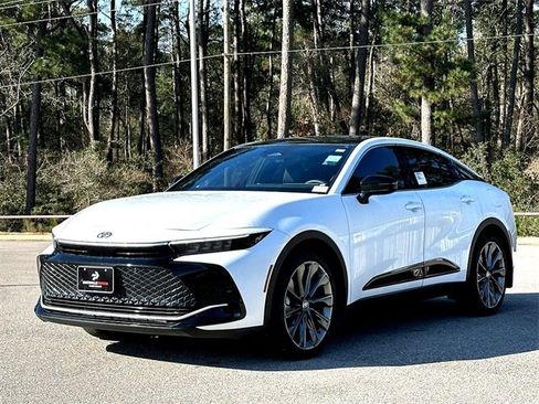 New 2026 Toyota Crown Limited image 4