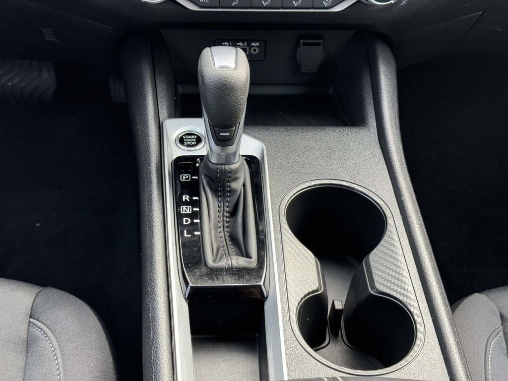 Used 2025 Nissan Altima 2.5 S FWD image 8