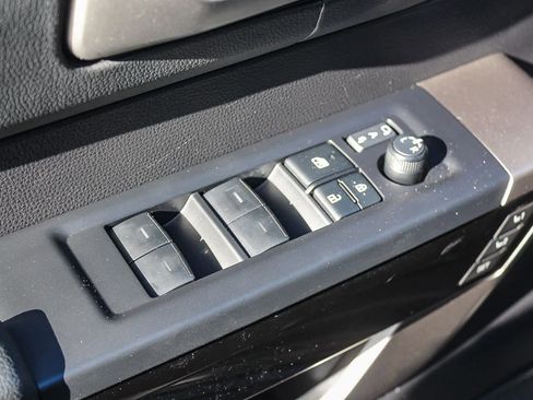 Used 2022 Toyota Tundra Limited image 26