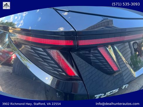 Used 2022 Hyundai Tucson Limited AWD/4WD image 19