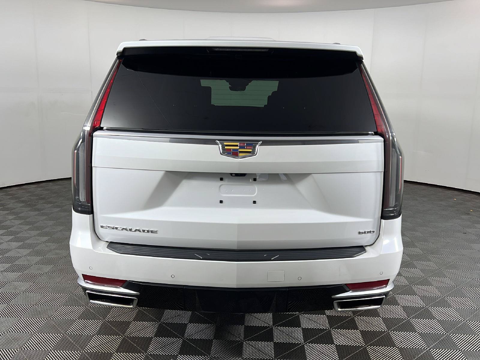 Used 2023 Cadillac Escalade ESV Premium Luxury AWD/4WD image 6