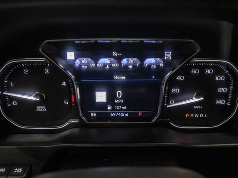 Used 2020 GMC Sierra 2500 AT4 w/ AT4 Premium Package image 19