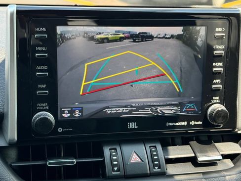 Used 2019 Toyota RAV4 Limited w/ Cold Weather Package FWD image 34