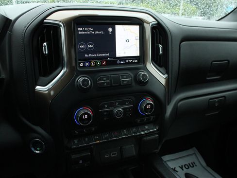 Used 2020 Chevrolet Silverado 2500 High Country AWD/4WD image 41