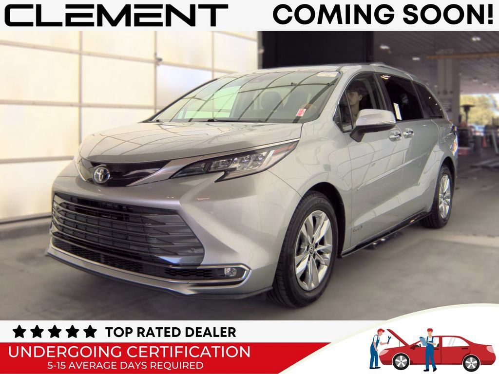 Used 2021 Toyota Sienna Limited FWD image 1