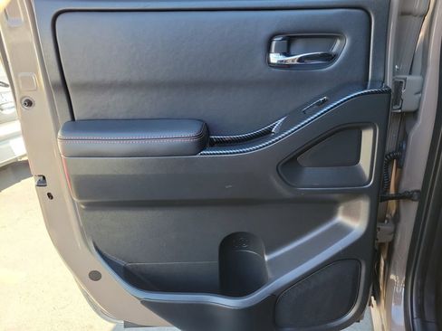 Used 2023 Nissan Frontier Pro-X w/ Technology Package image 15