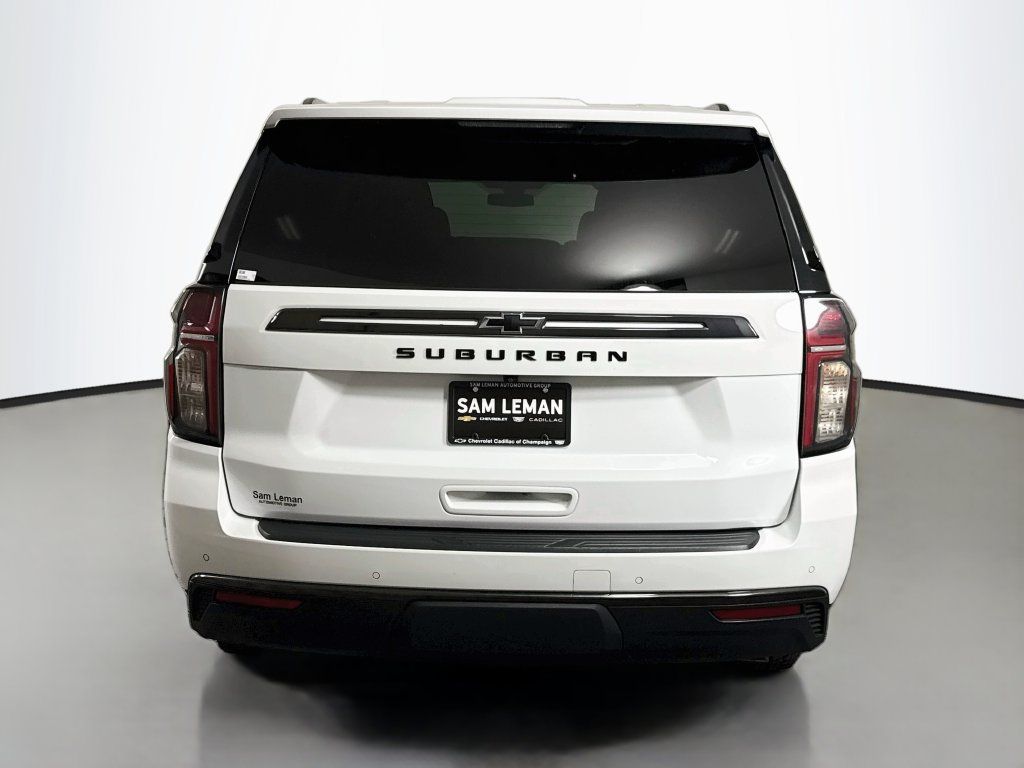 Used 2021 Chevrolet Suburban Z71 w/ Z71 Off-Road Package AWD/4WD image 6
