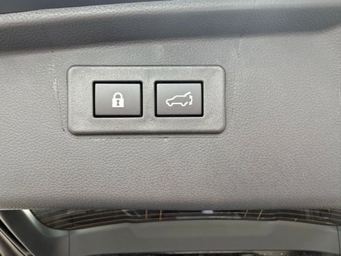 New 2025 Subaru Outback Touring XT w/ Popular Package #2 image 30