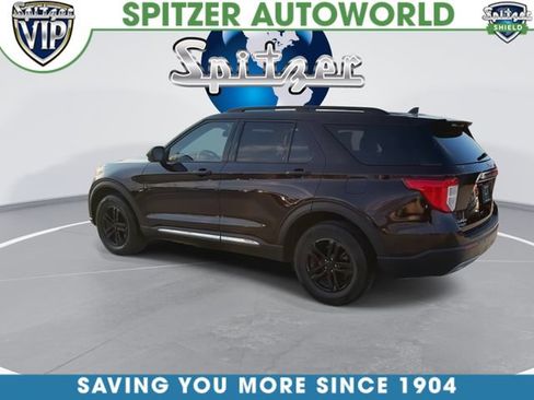 Used 2022 Ford Explorer XLT w/ Equipment Group 202A image 7
