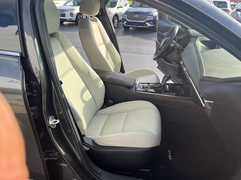 Certified 2025 MAZDA CX-30 AWD 2.5 S w/ Premium Package image 47