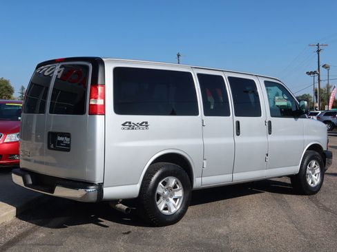 Used 2014 Chevrolet Express 1500 LT w/ LT Preferred Equipment Group image 5