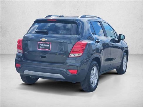Used 2020 Chevrolet Trax LT w/ Driver Confidence Package image 5