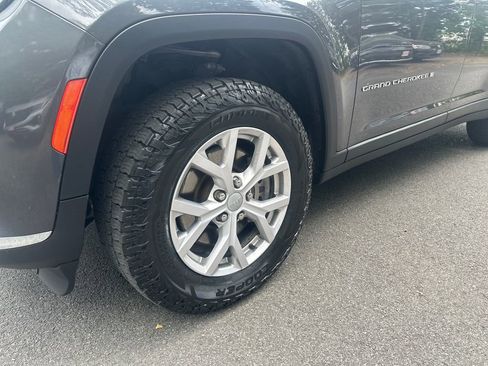 Used 2021 Jeep Grand Cherokee L Limited AWD/4WD image 7