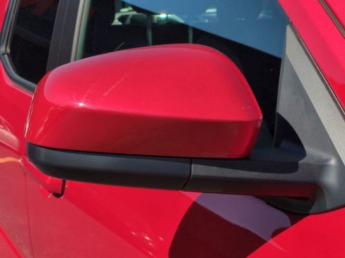 Used 2025 Toyota Tacoma Limited image 12