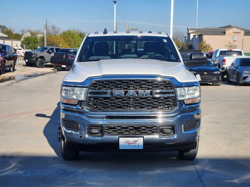 Used 2022 RAM 3500 Tradesman image 6