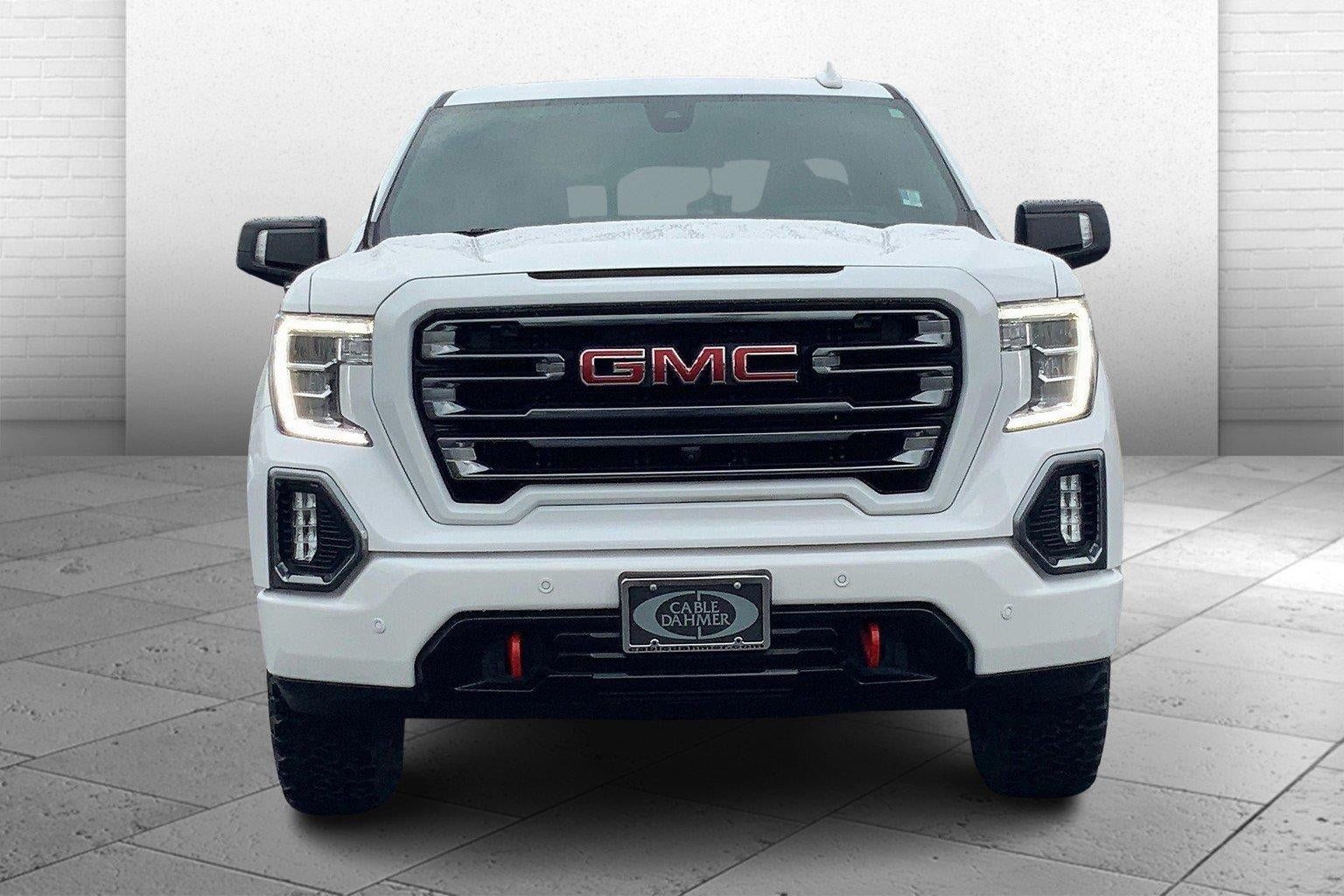 Used 2021 GMC Sierra 1500 AT4 w/ AT4 Premium Package AWD/4WD image 2