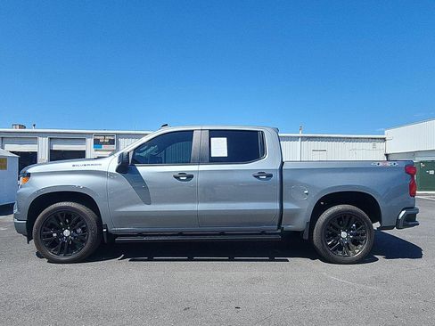 Used 2024 Chevrolet Silverado 1500 Custom AWD/4WD image 2