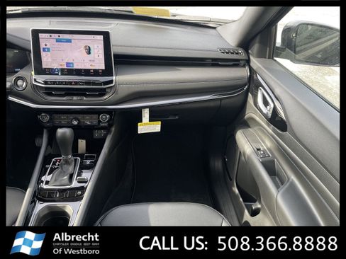 New 2026 Jeep Compass Limited w/ Sun, Sound & Navigation Group image 17