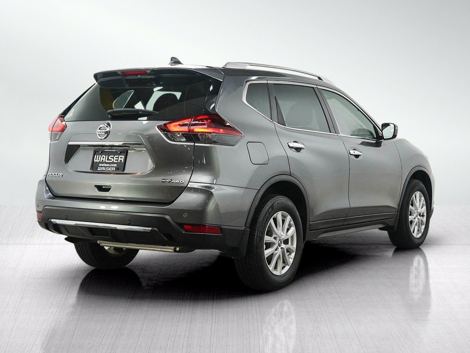 Used 2020 Nissan Rogue SV AWD/4WD image 5
