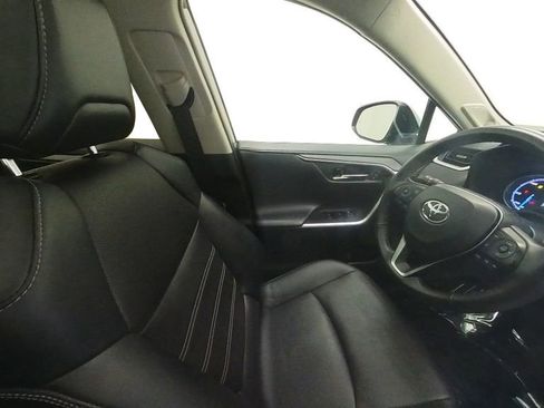 Used 2020 Toyota RAV4 Limited w/ Limited Grade Weather Package AWD/4WD image 31