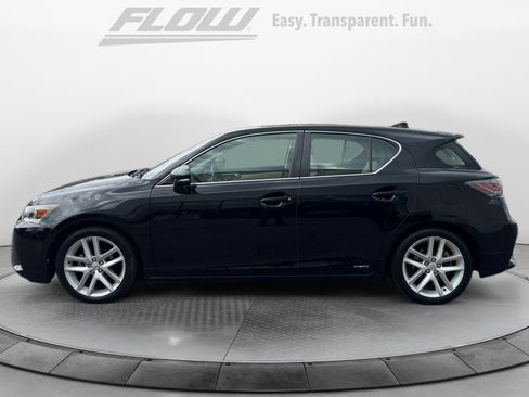 Used 2016 Lexus CT 200h FWD image 4