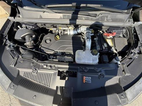 Certified 2022 Chevrolet Trax LT w/ LT Convenience Package image 27