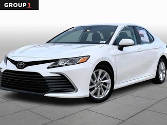 Used 2023 Toyota Camry LE video 1