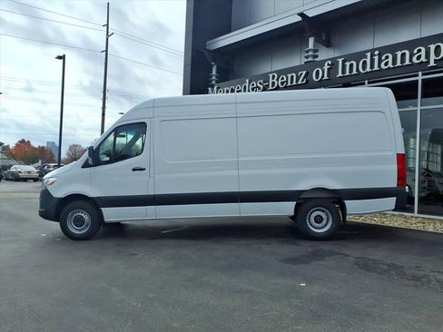 New 2026 Mercedes-Benz Sprinter 3500 image 3