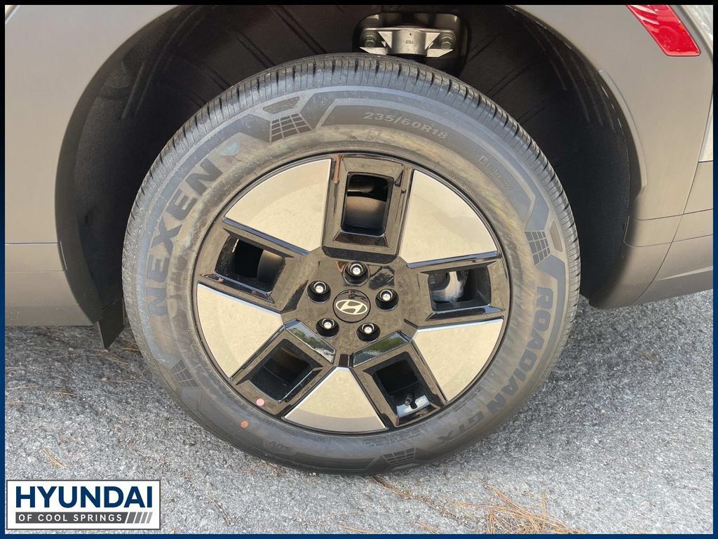New 2027 Hyundai Santa Fe SEL FWD image 11