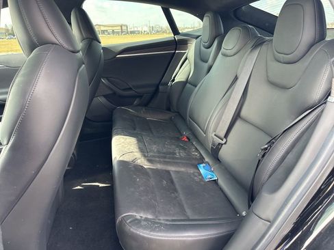Used 2022 Tesla Model S image 15