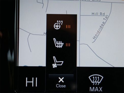 Used 2018 Volvo S90 T8 Inscription w/ Convenience Package image 21