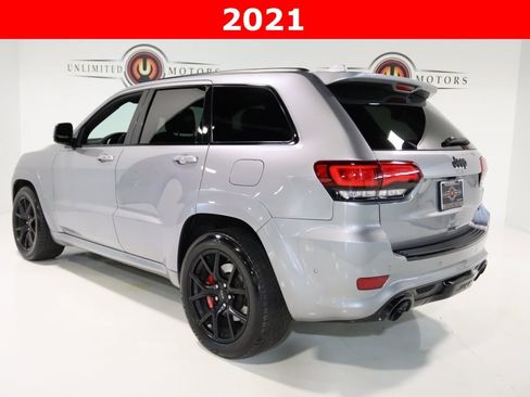 Used 2021 Jeep Grand Cherokee SRT w/ Trailer Tow Group IV image 3