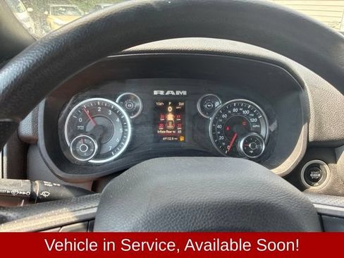 Used 2024 RAM 2500 Tradesman w/ Chrome Appearance Group AWD/4WD image 11