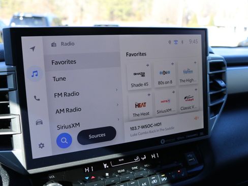 Used 2023 Toyota Sequoia Limited image 22