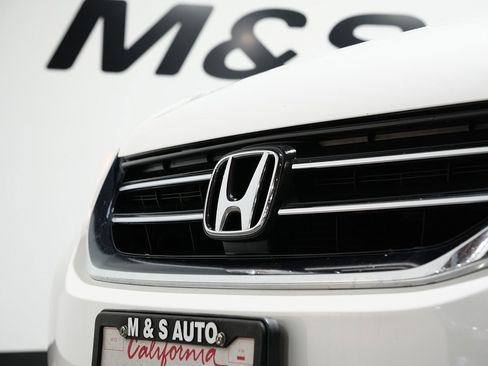 Used 2013 Honda Accord Sport image 2