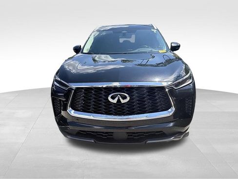 Used 2023 INFINITI QX60 Sensory w/ Vision Package AWD/4WD image 2