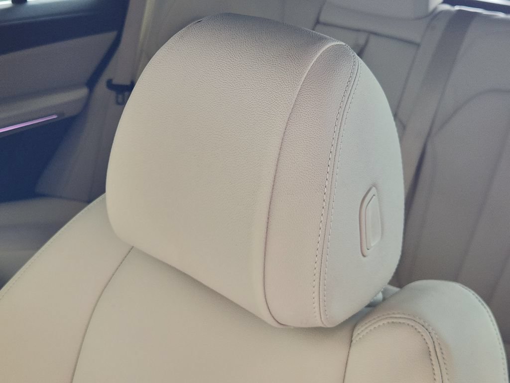 Used 2019 BMW X5 xDrive40i w/ Premium Package 2 AWD/4WD image 24
