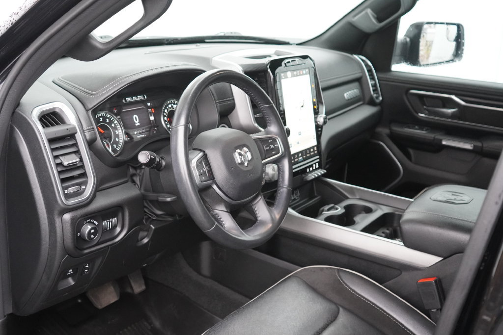 Used 2023 RAM 1500 Laramie AWD/4WD image 13
