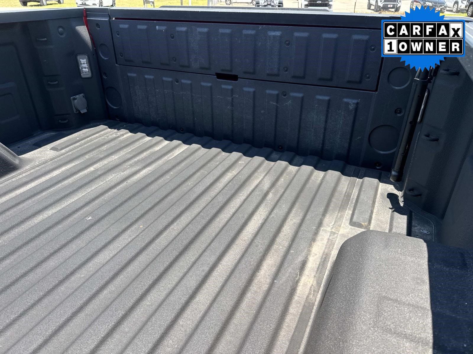 Used 2021 GMC Sierra 1500 AT4 w/ AT4 Premium Package AWD/4WD image 14