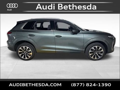New 2026 Audi Q3 quattro 2.0T AWD/4WD image 8