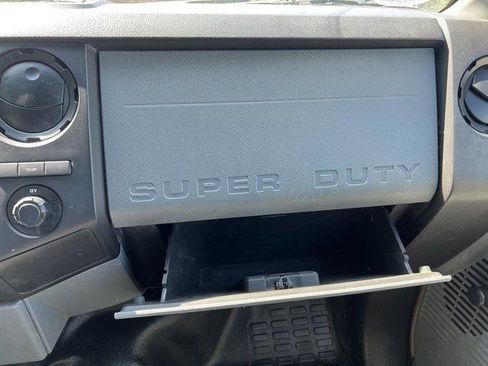 Used 2012 Ford F450 XL w/ Snow Plow Prep Pkg image 33