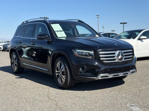 Used 2024 Mercedes-Benz GLB 250 image 4