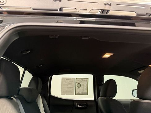 Used 2021 Toyota Tacoma TRD Off-Road w/ Technology Package image 16