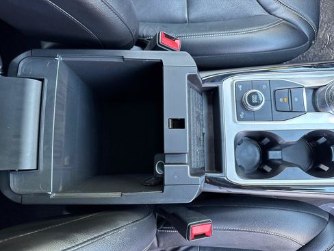 Used 2023 Ford Explorer ST w/ Equipment Group 401A AWD/4WD image 16
