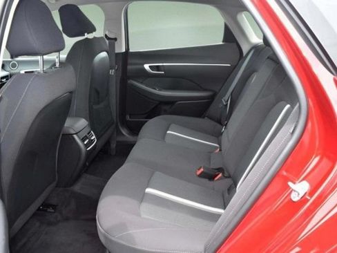 Used 2025 Hyundai Sonata SEL FWD image 14
