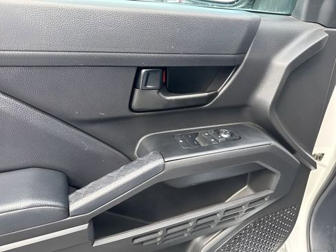 Used 2024 Toyota Tacoma SR image 22